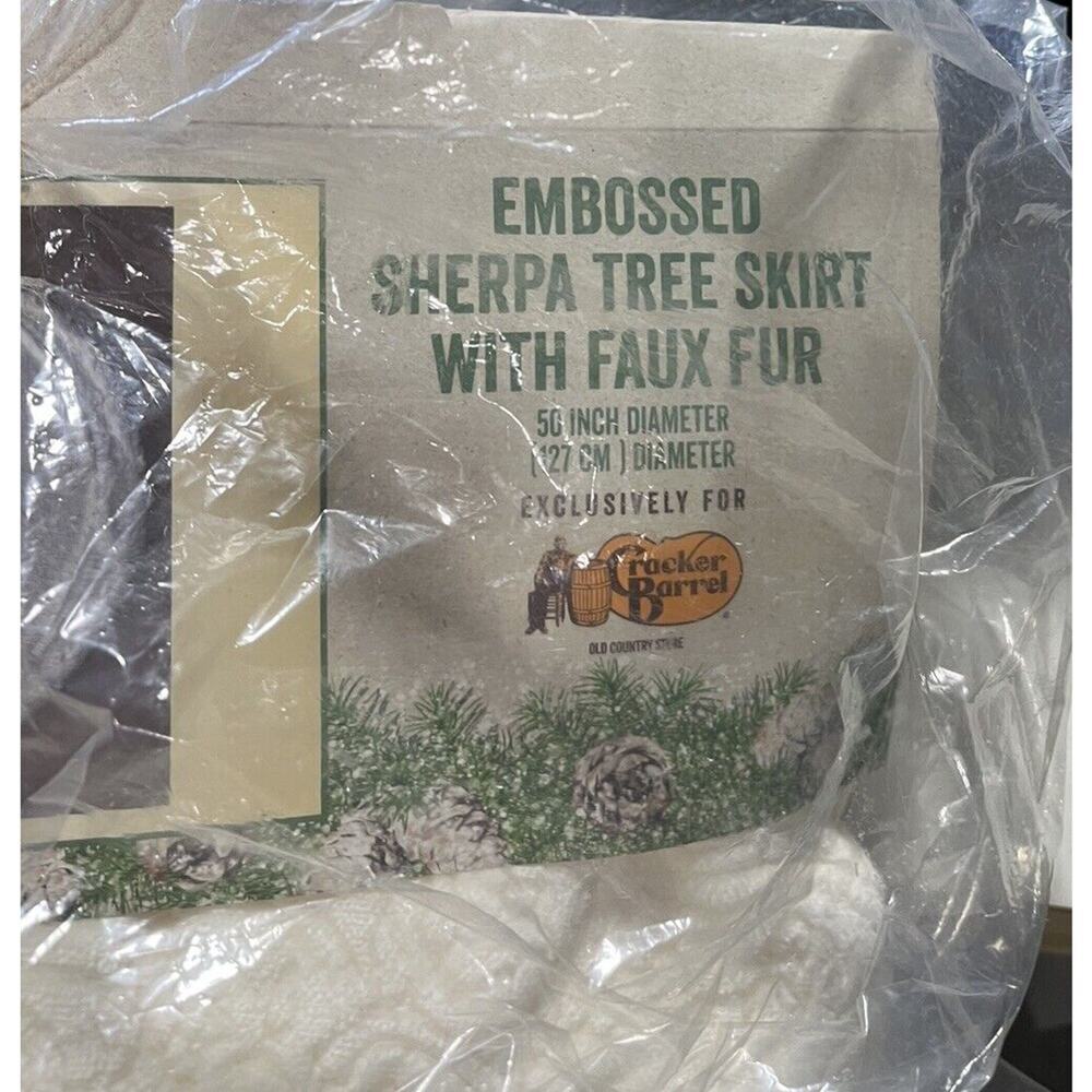 Cracker Barrel 50" Round Sherpa Tree Skirt Christmas White New Embossed Fur Faux